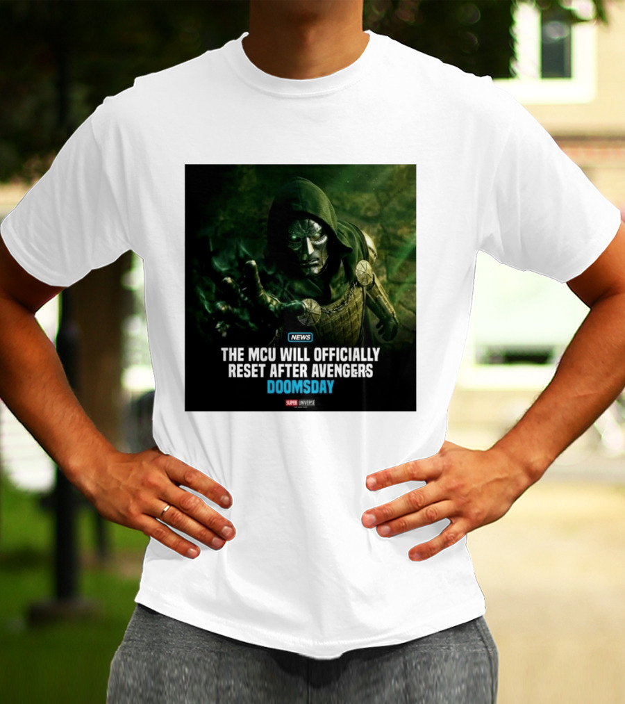 Avengers Doomsday MCU Reset Announcement Super Universe News T-Shirt
