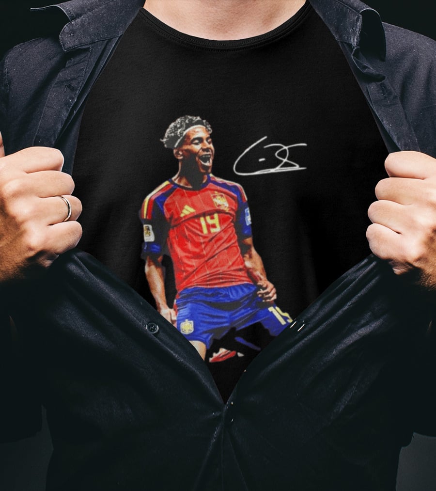 19 Lamine Yamal Spain National Football Team Soccer Jersey Celebration T-Shirt