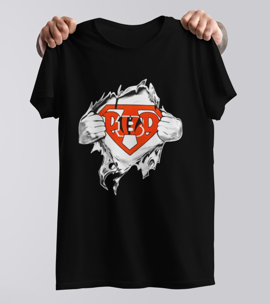 Cincinnati Reds Baseball MLB Super Dad Father's Day Hero Fan T-Shirt