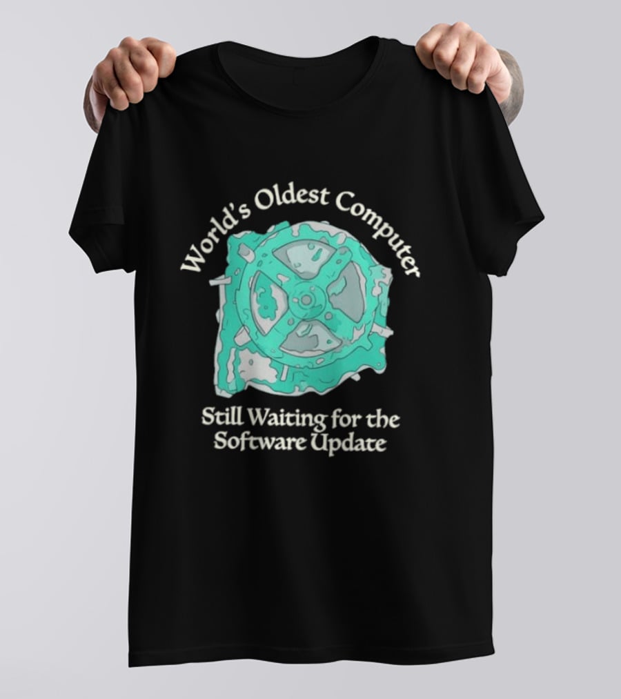 Antikythera Mechanism World's Oldest Computer Still Waiting For The Software Update T-Shirt