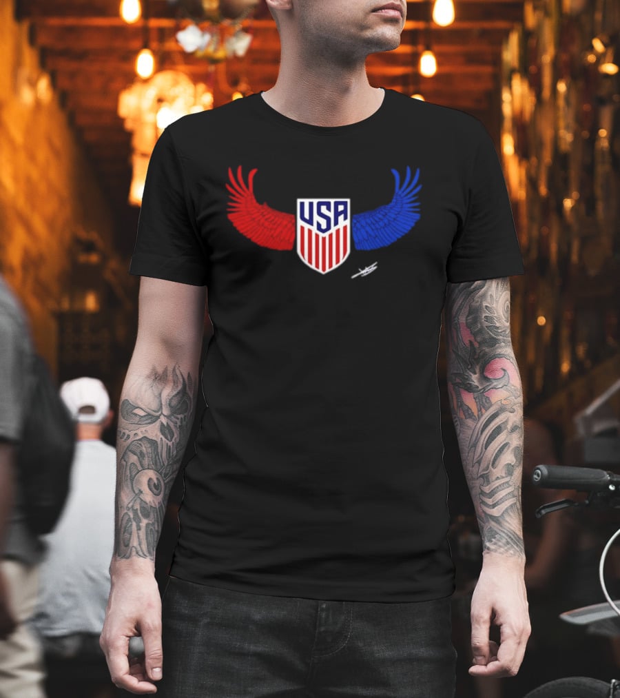 USA Wings Shield United States Men National Team T-Shirt