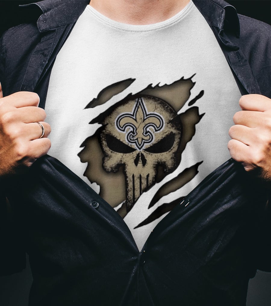 New Orleans Saints Punisher Skull Ripped Effect Fleur De Lis T-Shirt