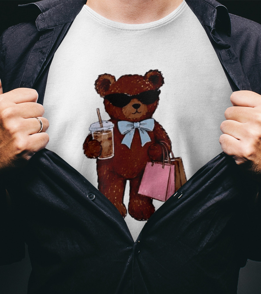 Cool Teddy Bear Shopping With Treats And Accessories T-Shirt