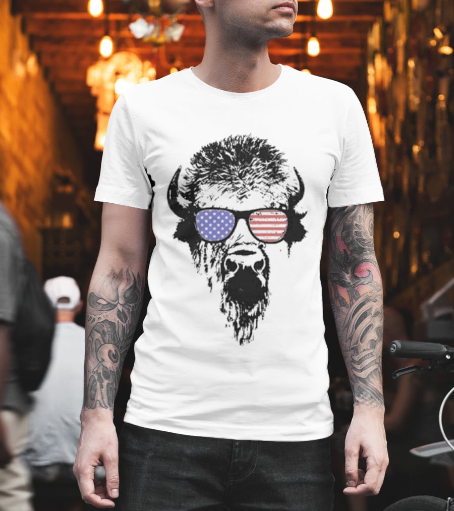 Patriotic Buffalo With USA Flag Red White Blue Sunglasses T-Shirt