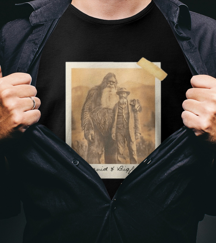 David And Bigfoot Polaroid Photo Est 1980 Sightings Nobody Believes T-Shirt