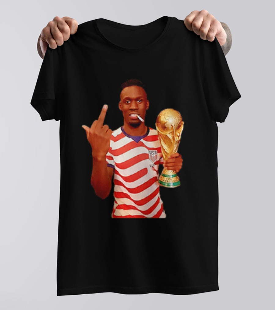 Folarin Balogun USA National Team Smoking Middle Finger World Cup Trophy T-Shirt