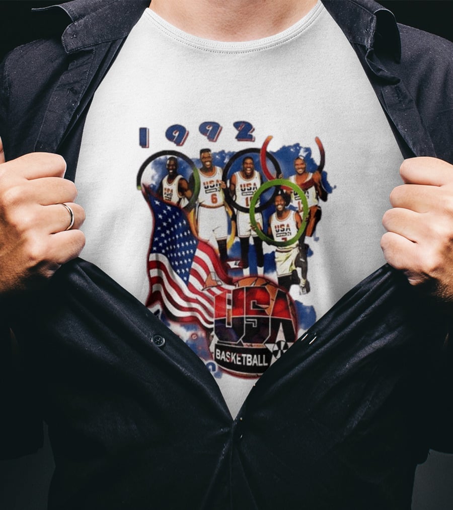 USA Basketball 1992 Dream Team Patrick Ewing David Robinson Michael Jordan Clyde Drexler Barcelona T-Shirt