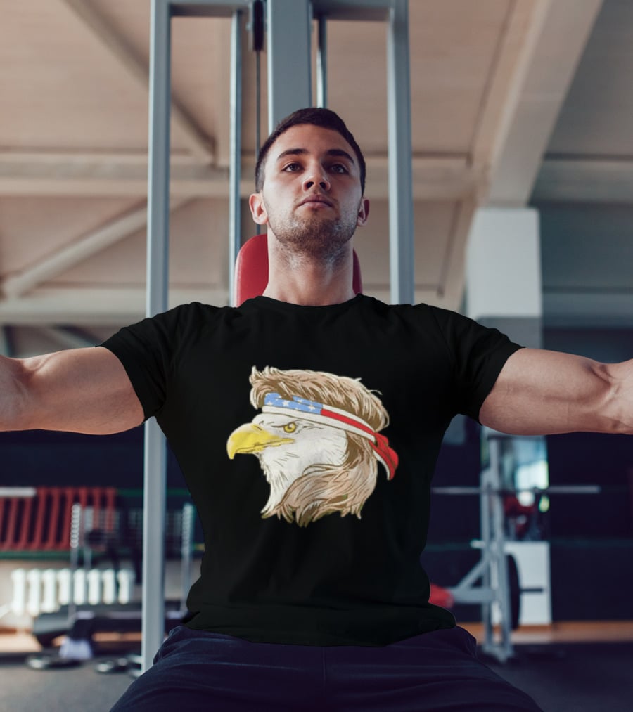 Bald Eagle With American Flag Bandana And Patriotic Hair T-Shirt