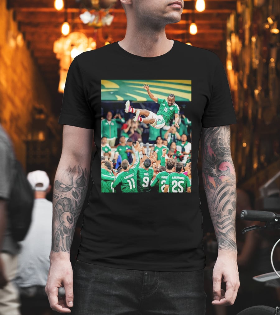 Mexican Football Celebration Julián Quiñones S. Giménez Raúl A. Alvarado Team Spirit T-Shirt