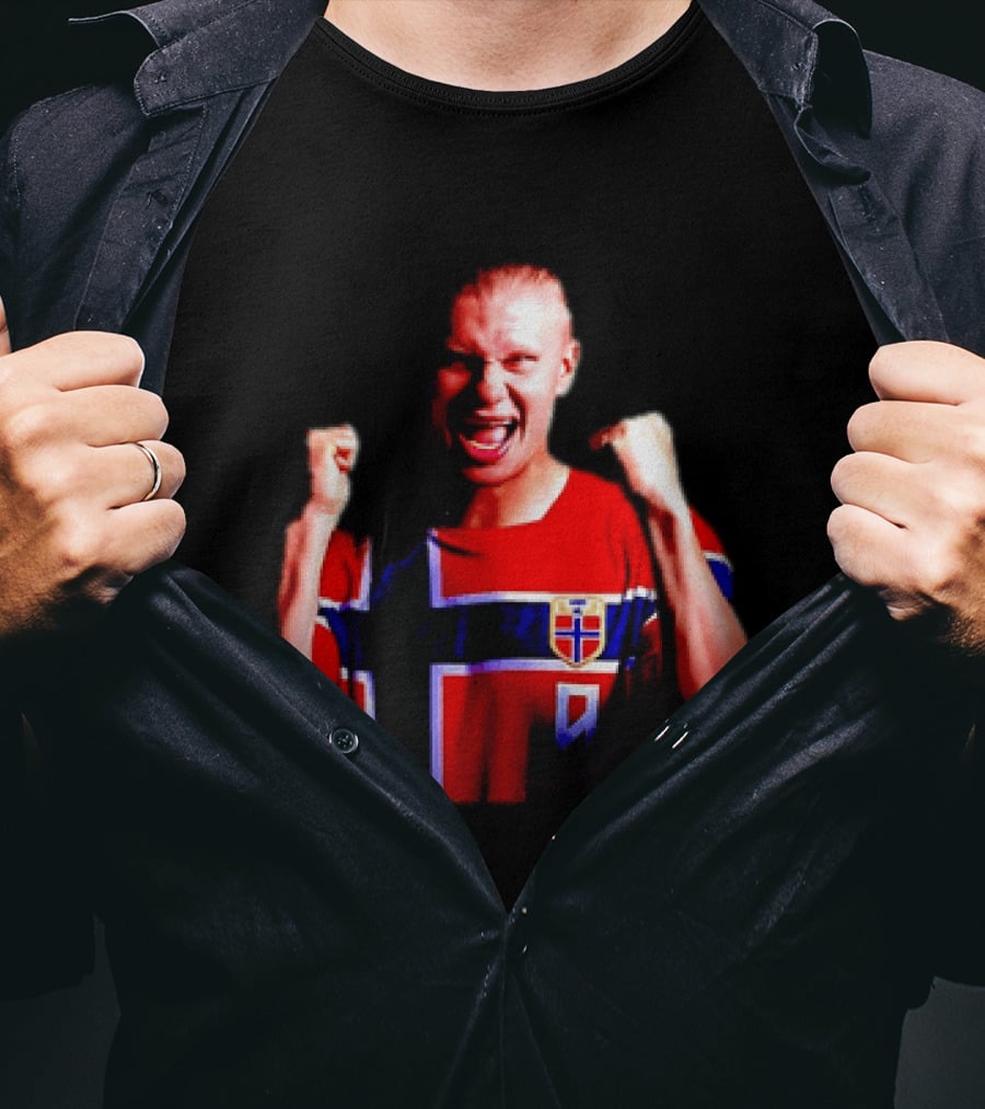 Erling Haaland Norway Football Team Norwegian Flag Iconic Striker Celebration T-Shirt