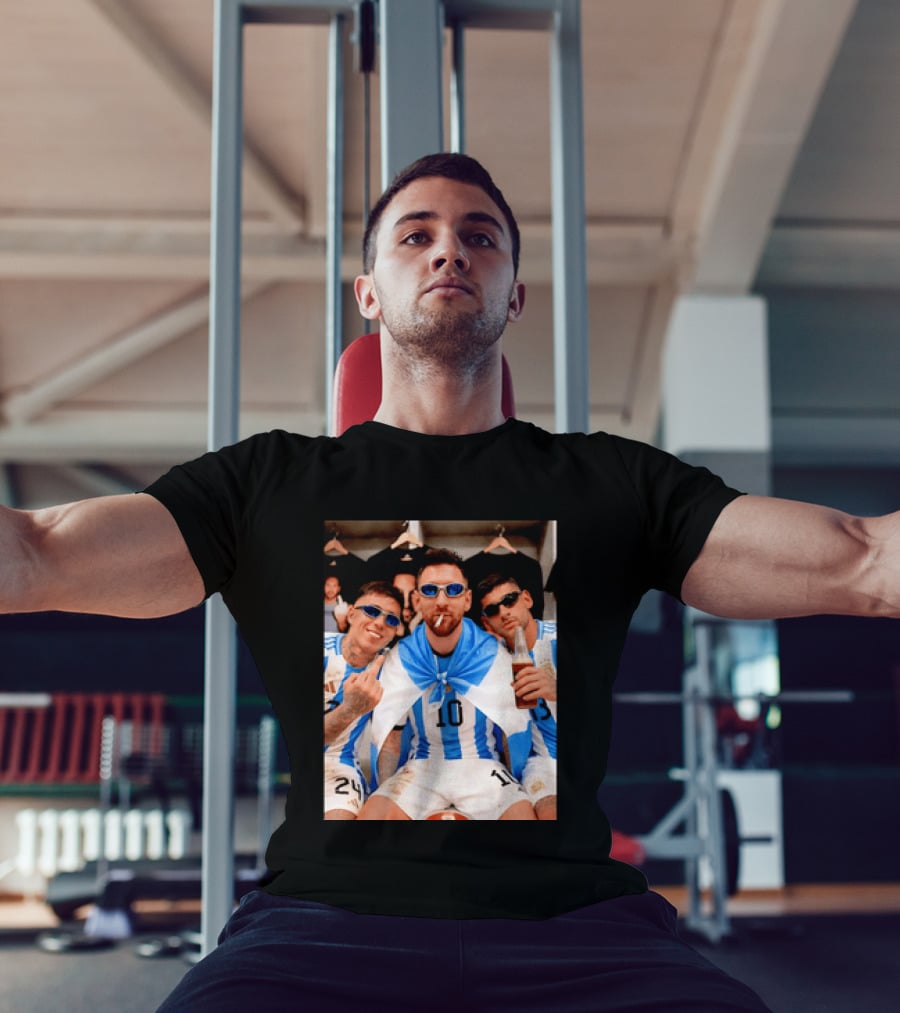 Argentina National Team Lionel Messi Enzo Fernandez Cristian Romero Celebration T-Shirt
