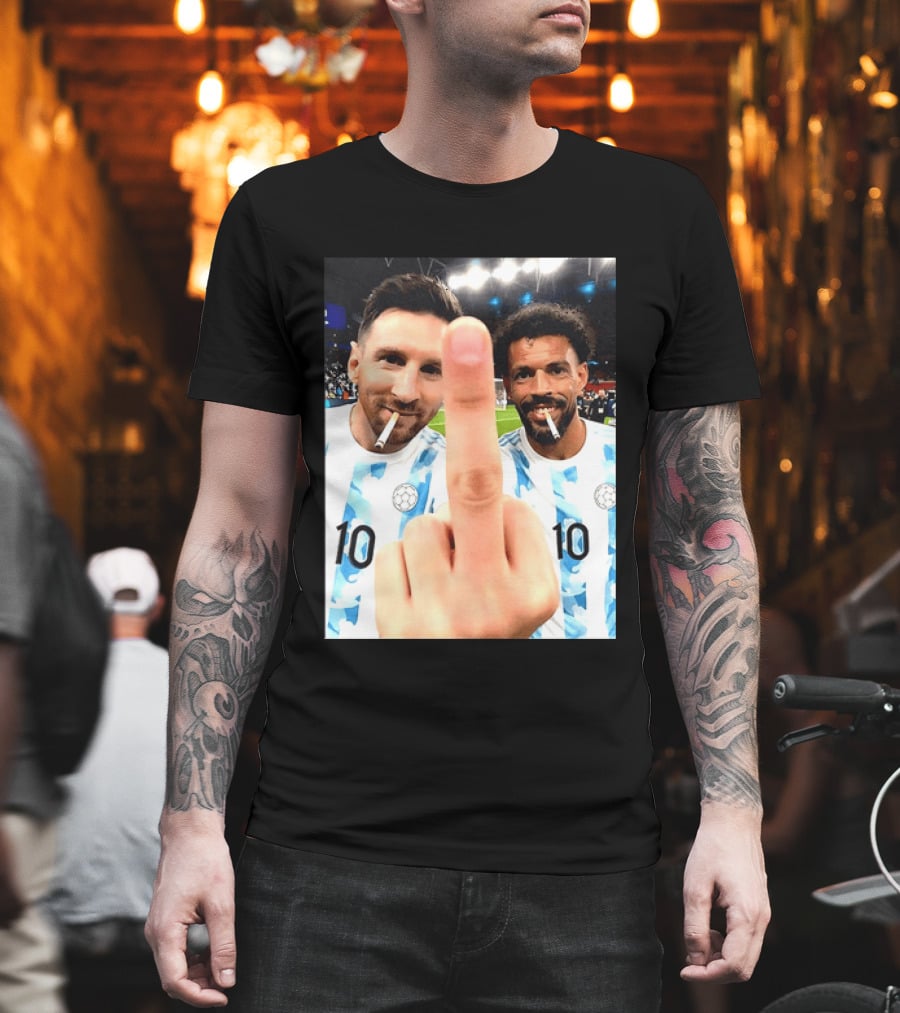 Messi Argentina Vozinha Cape Verde Middle Finger Gesture Football Smokers T-Shirt
