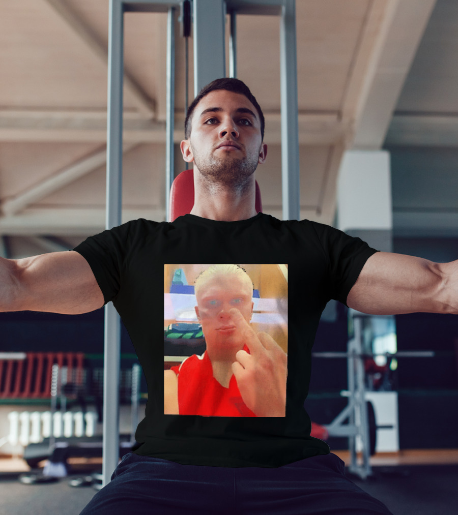 Norway Erling Haaland Middle Finger Selfie T-Shirt