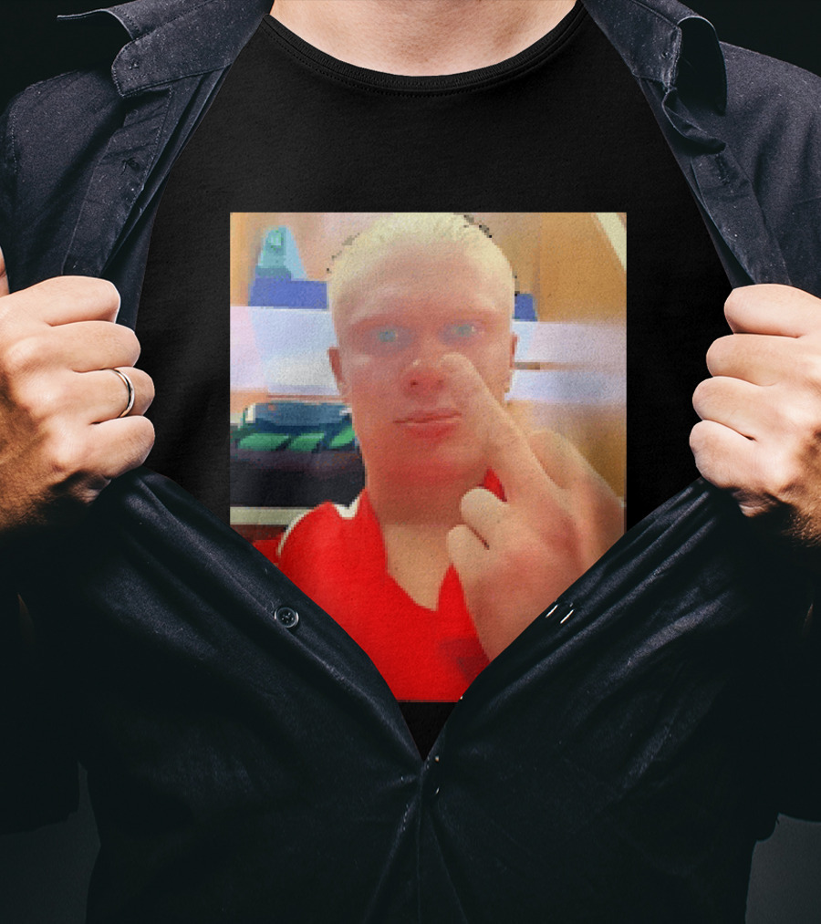 Norway Erling Haaland Middle Finger Selfie T-Shirt