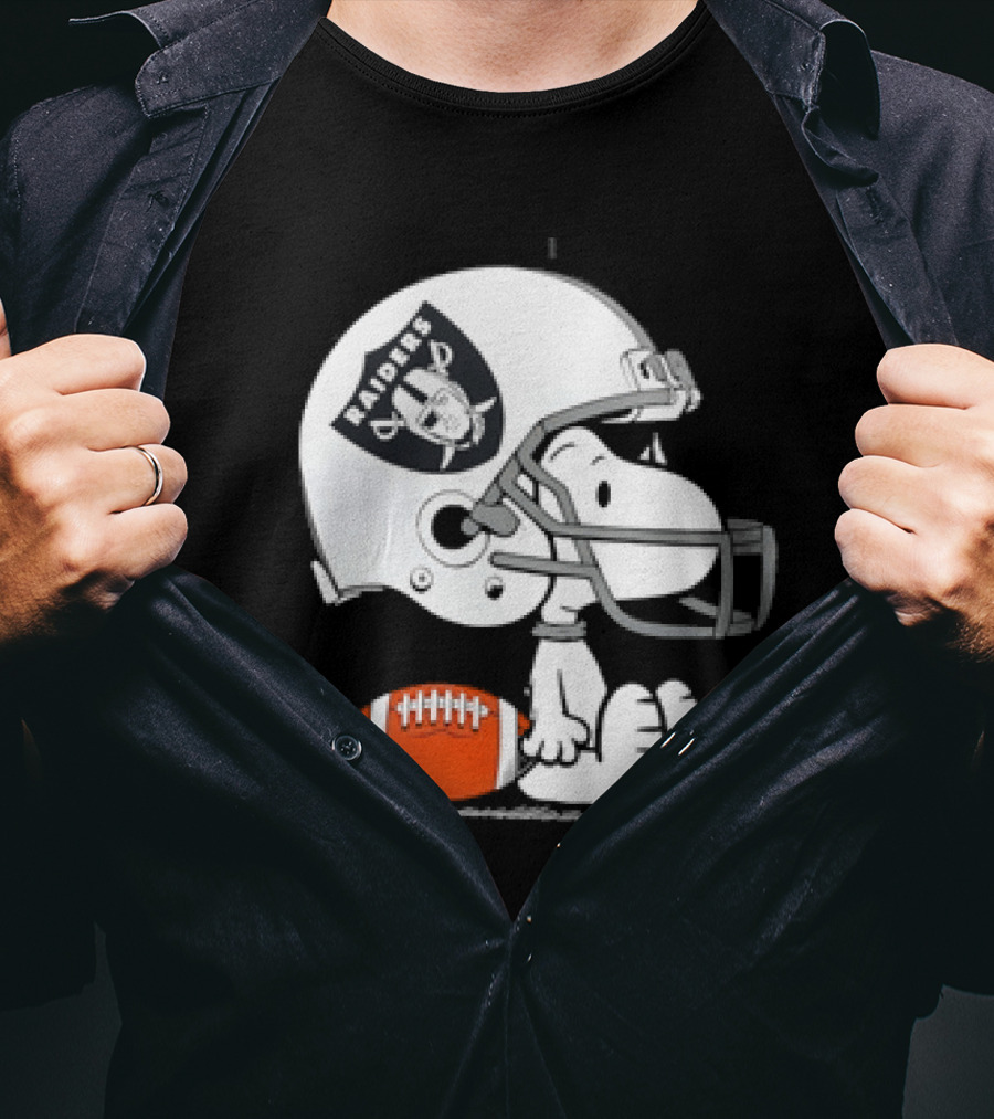 Snoopy Las Vegas Raiders Football Helmet Collaboration Peanuts NFL T-Shirt