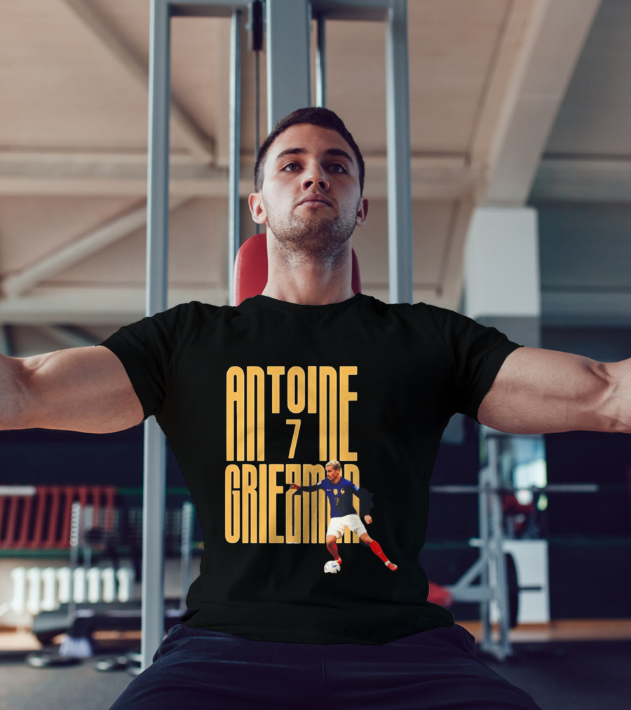 Antoine Griezmann 7 France Football Dribbling T-Shirt