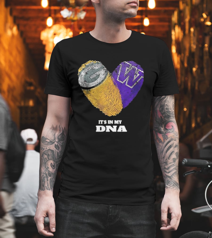 Green Bay Packers Washington Huskies Fingerprint Heart It's In My DNA T-Shirt