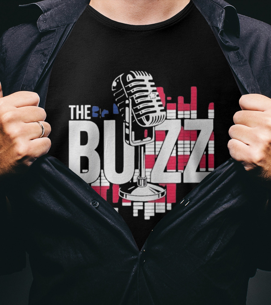 Podcast The Buzz Microphone T-Shirt