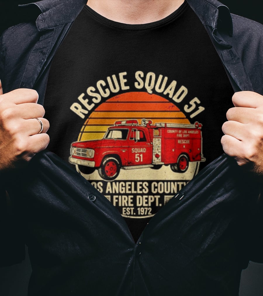Rescue Squad 51 Los Angeles County Fire Dept Firetruck Est. 1972 T-Shirt