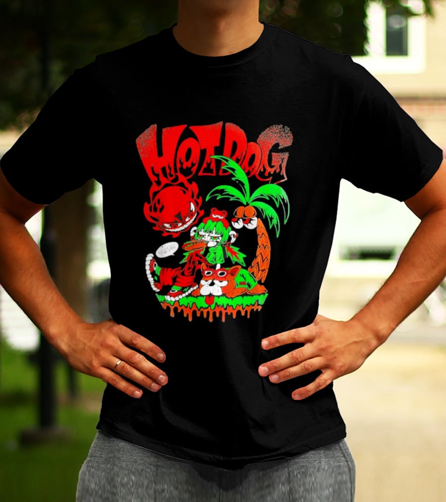 Hotdog Atsusugi Girl With Bear Hat And Dog Under Palm Tree T-Shirt