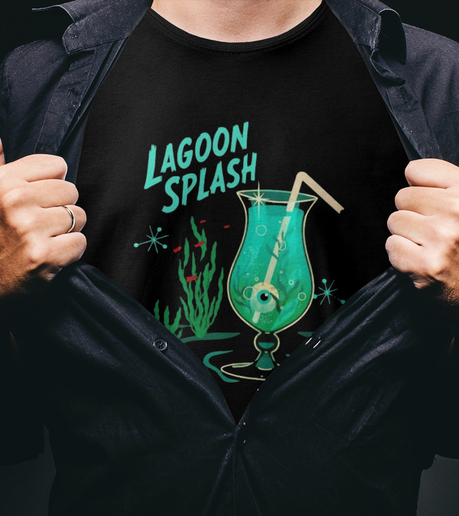 Creature From The Black Lagoon Lagoon Splash Cocktail T-Shirt