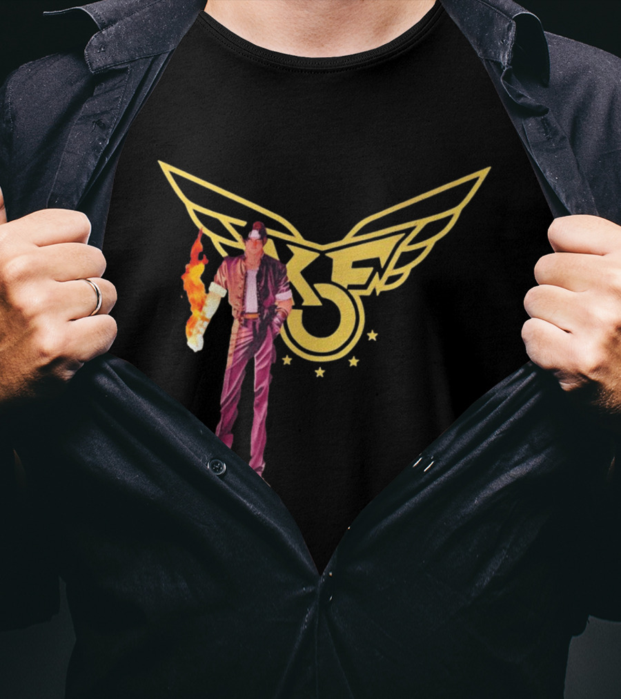KOF Kyo Kusanagi Fire Power Iconic Wings T-Shirt