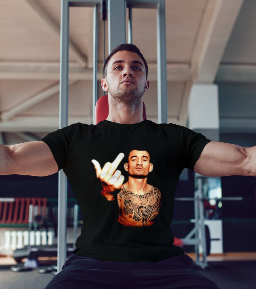 Max Holloway UFC Fighter Pose Middle Finger Tattoo T-Shirt
