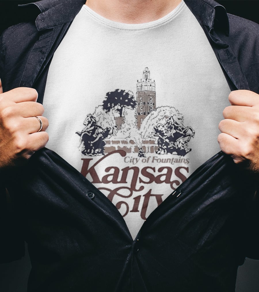 Kansas City City Of Fountains Missouri Tower And Trees T-Shirt