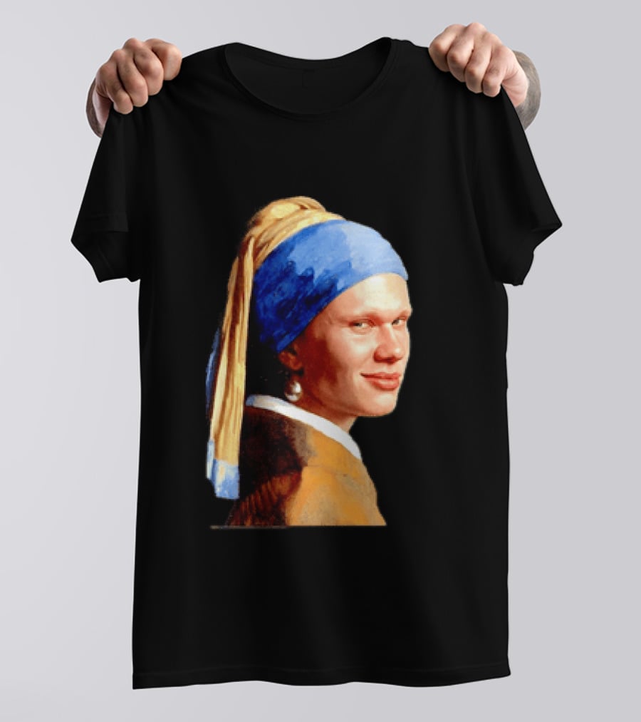Erling Haaland Girl With A Pearl Earring Football T-Shirt
