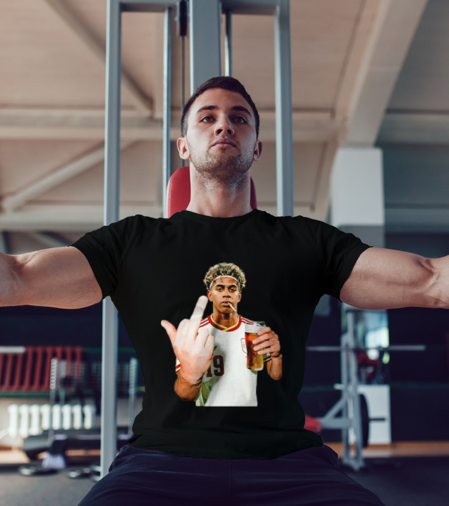 Lamine Yamal Spain National Team 19 Middle Finger And Beer T-Shirt