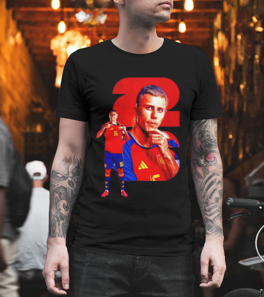 Rodrigo Hernández Cascante Rodri No 16 Spain Manchester City Football Player T-Shirt