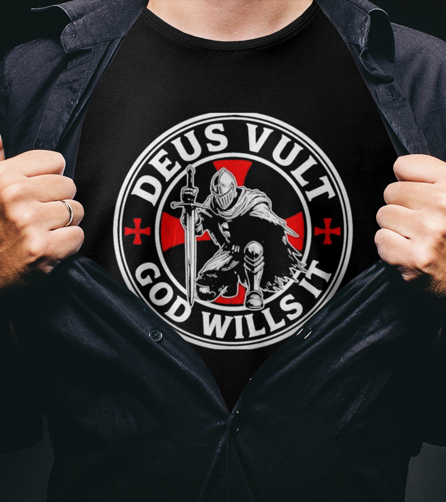 Deus Vult God Wills It Kneeling Knight With Red Cross T-Shirt