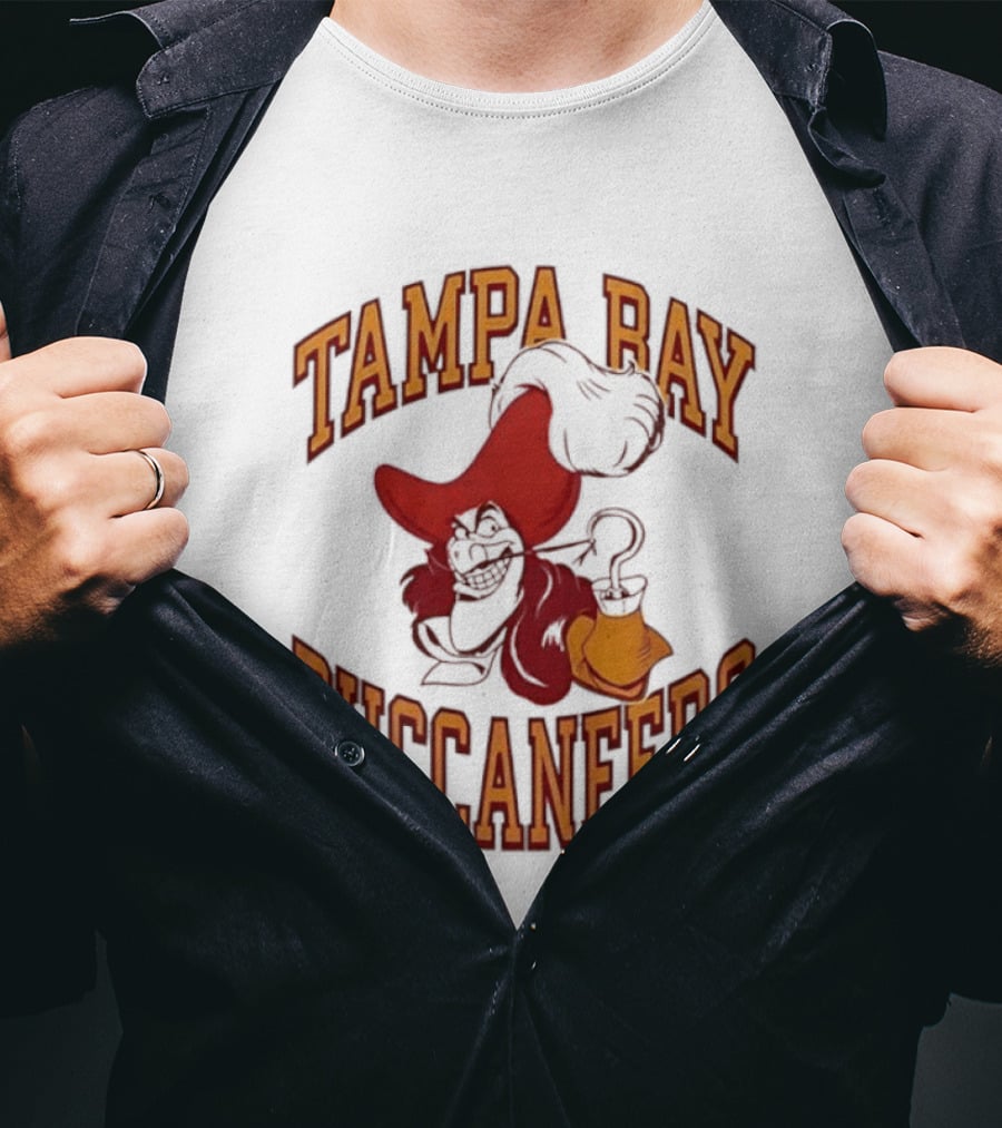 Captain Hook Tampa Bay Buccaneers Pirate T-Shirt