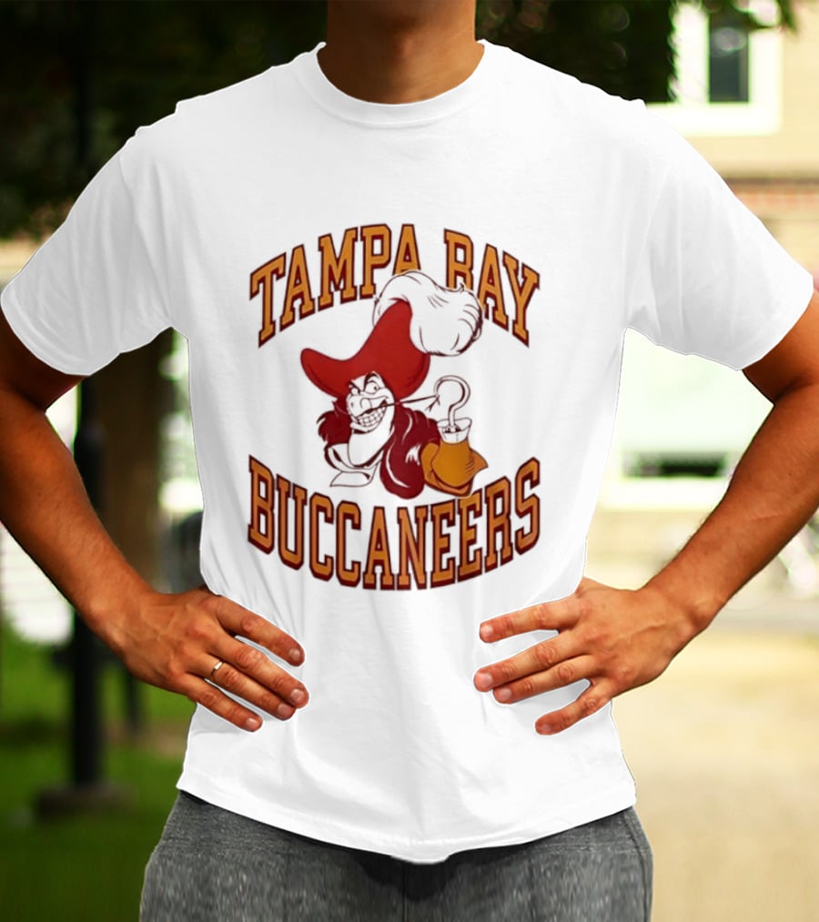Captain Hook Tampa Bay Buccaneers Pirate T-Shirt