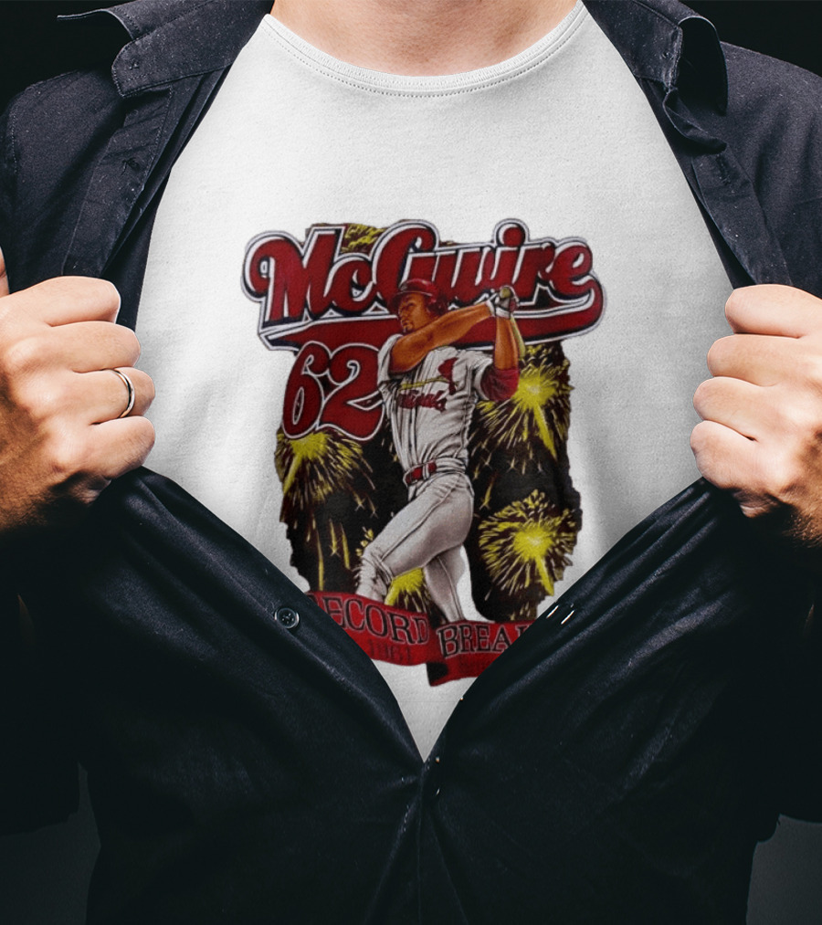 McGuire 62 Record Breaker St Louis Cardinals 1961 Broken 1998 T-Shirt