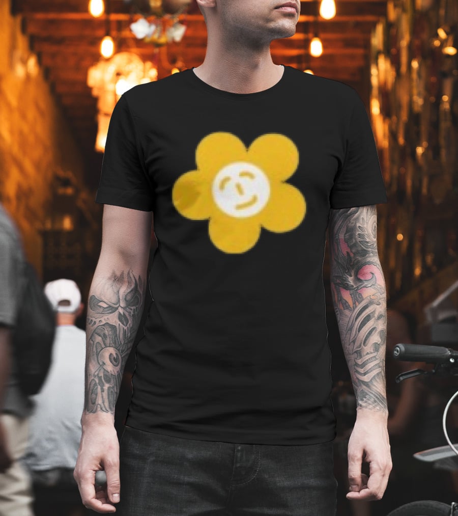 Paperboxmart Store Smiling Yellow Flower Face T-Shirt