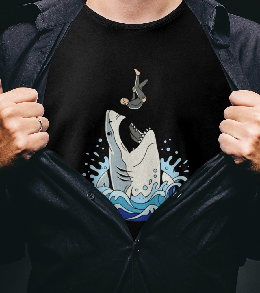 Great White Shark Surfer Falling Water Splash Scene T-Shirt