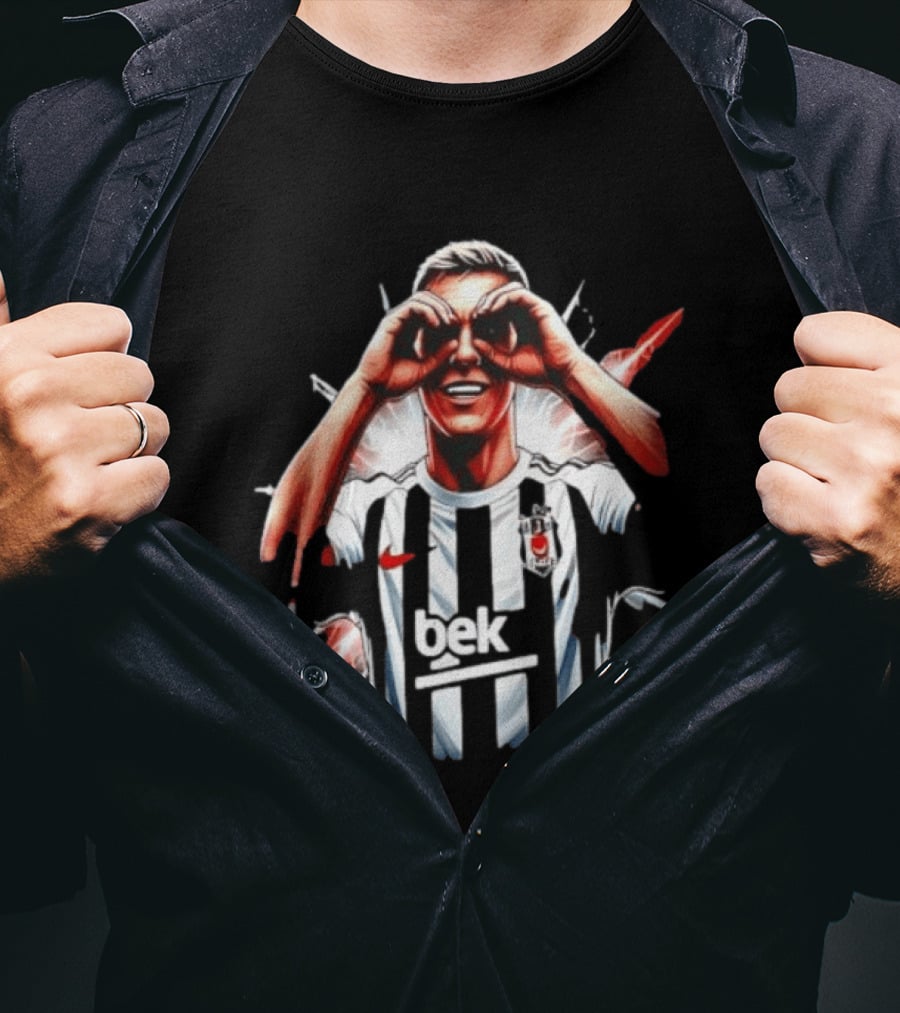 Beşiktaş JK Beko Football Player Celebration T-Shirt