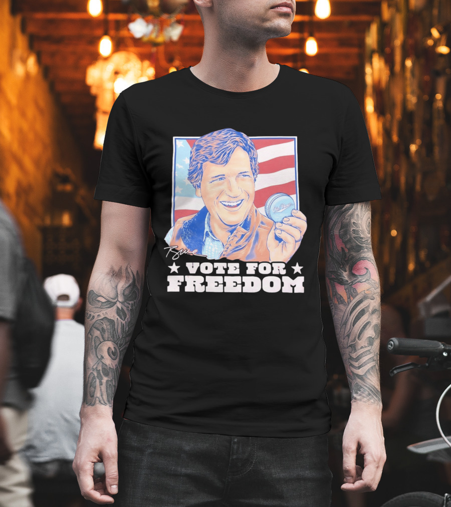 Tucker Carlson Old Row Vote For Freedom America Flag T-Shirt