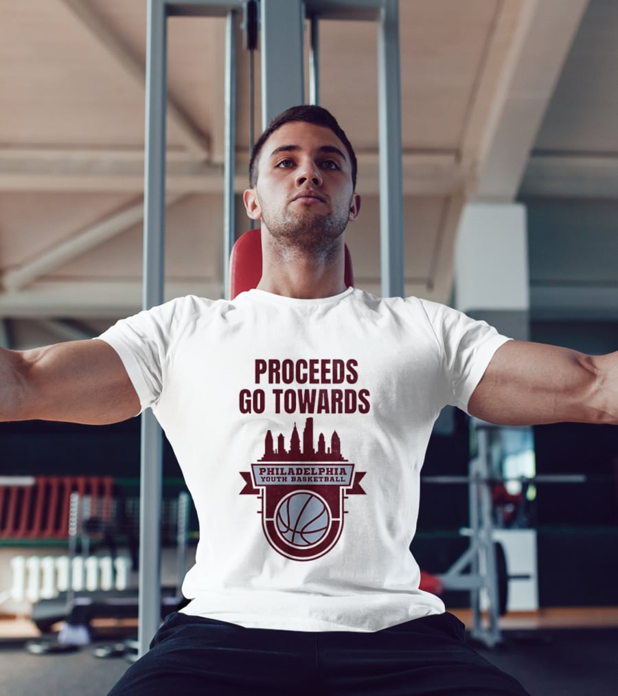 Philadelphia Youth Basketball Supporting Skyline And Ball T-Shirt