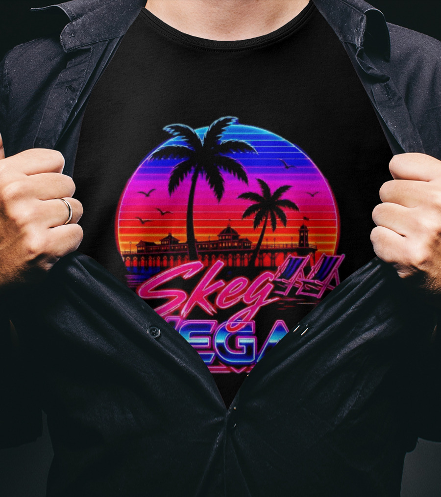 Skeg Vegas Beach Pier Sunset Skegness Retro Neon T-Shirt