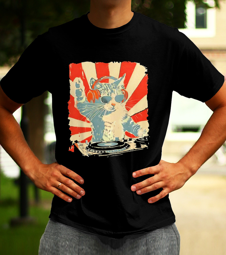 DJ Cat Headphones Sunglasses Retro Style Music Lover T-Shirt
