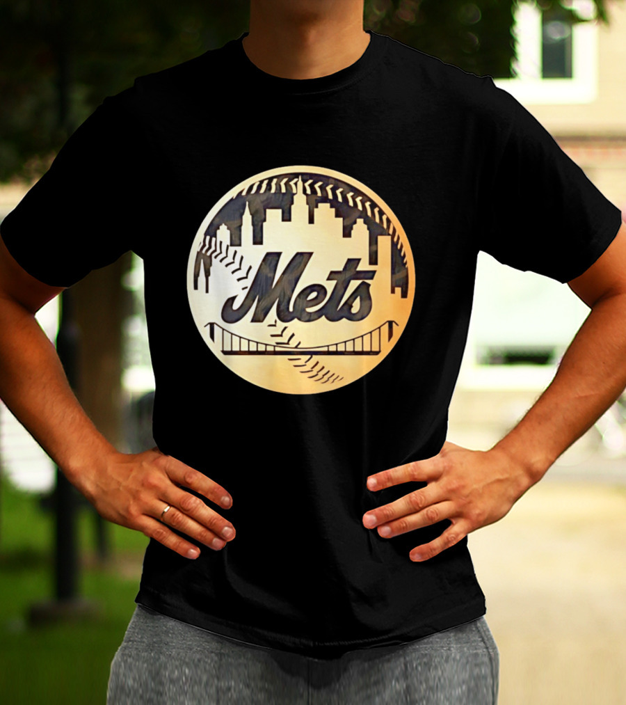 New York Mets Baseball Skyline Bridge MLB T-Shirt