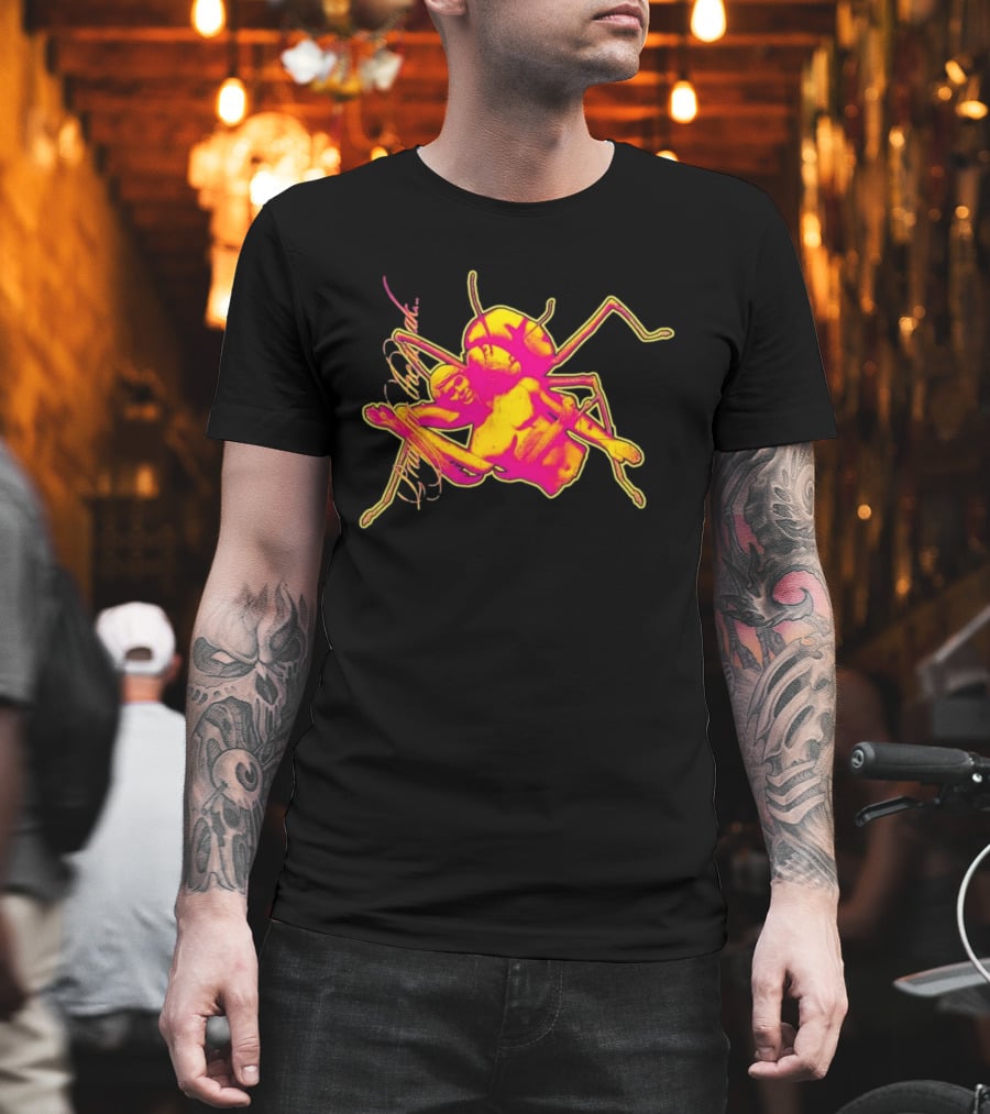Pray Of The Mantis Humanoid Insect Fantasy T-Shirt