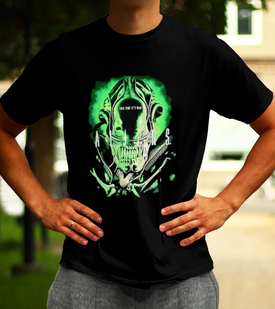 Xenomorph Aliens This Time It's War Alien Franchise Movie T-Shirt