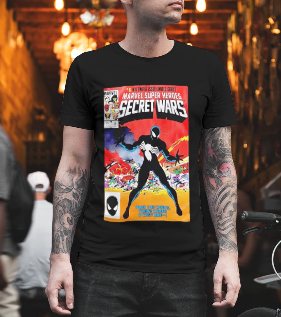 Marvel Super Heroes Secret Wars Issue 8 Spider Man Black Suit Comic Cover T-Shirt