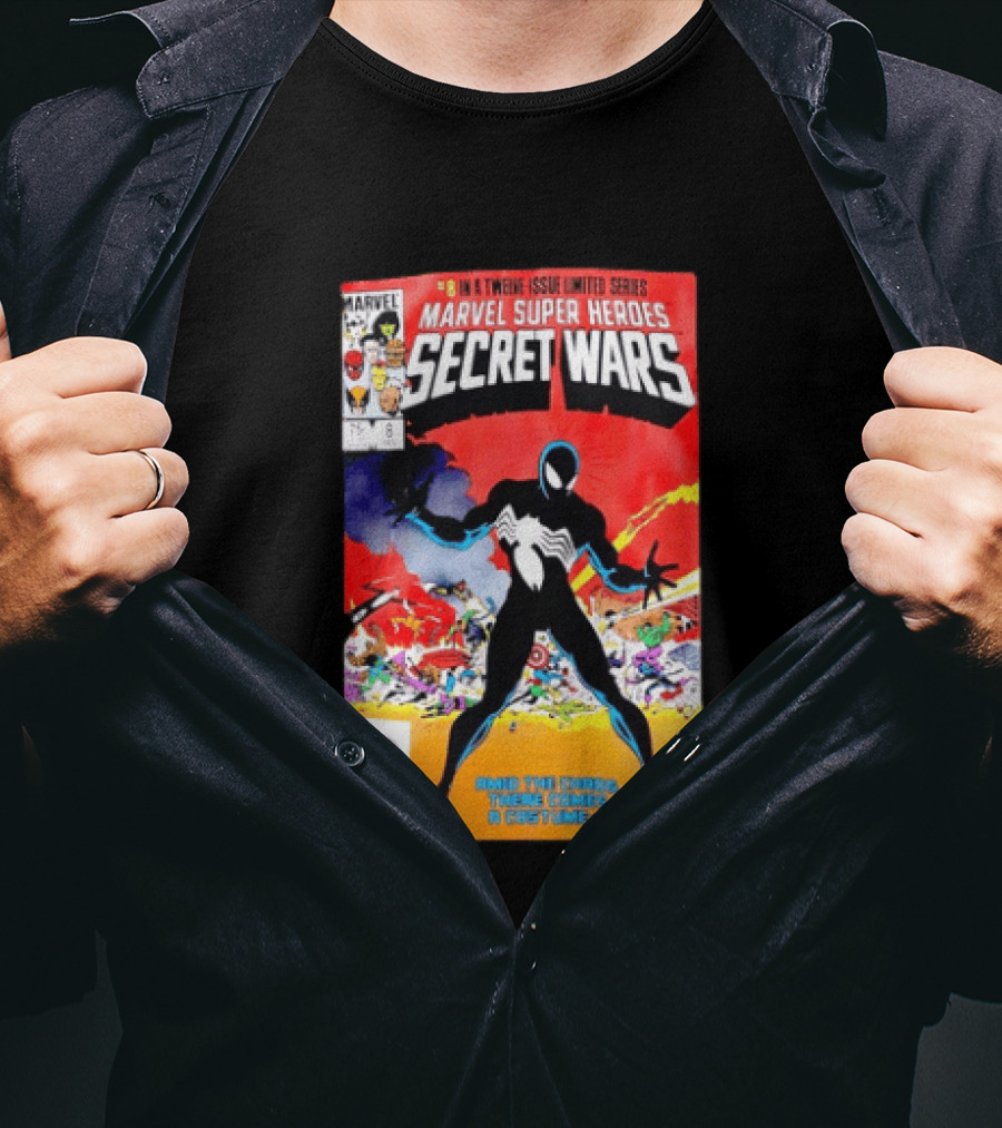 Marvel Super Heroes Secret Wars Issue 8 Spider Man Black Suit Comic Cover T-Shirt