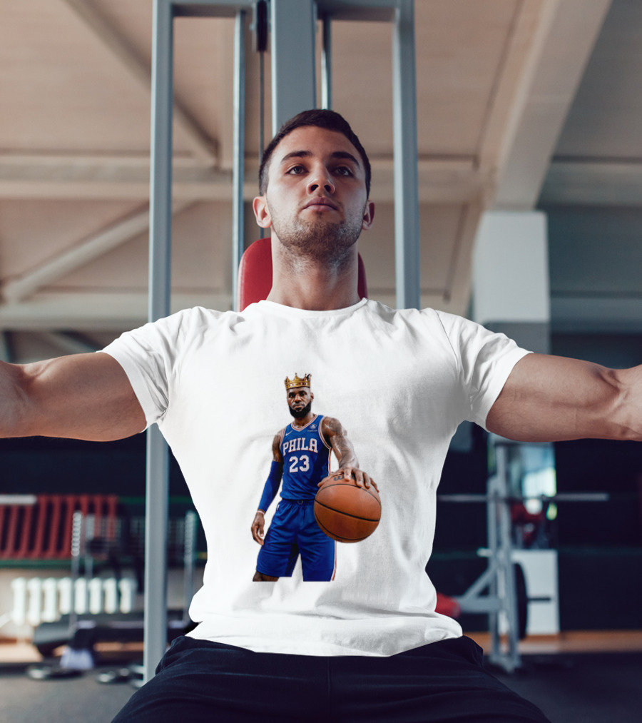 LeBron James King Crown Dribbling Philadelphia 76ers Basketball Player 23 Phila T-Shirt
