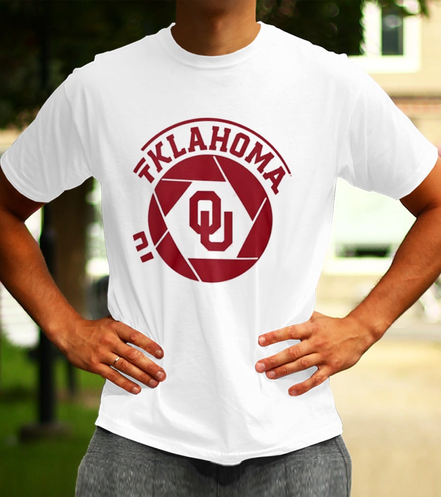Oklahoma Sooners OU NCAA College Football T-Shirt