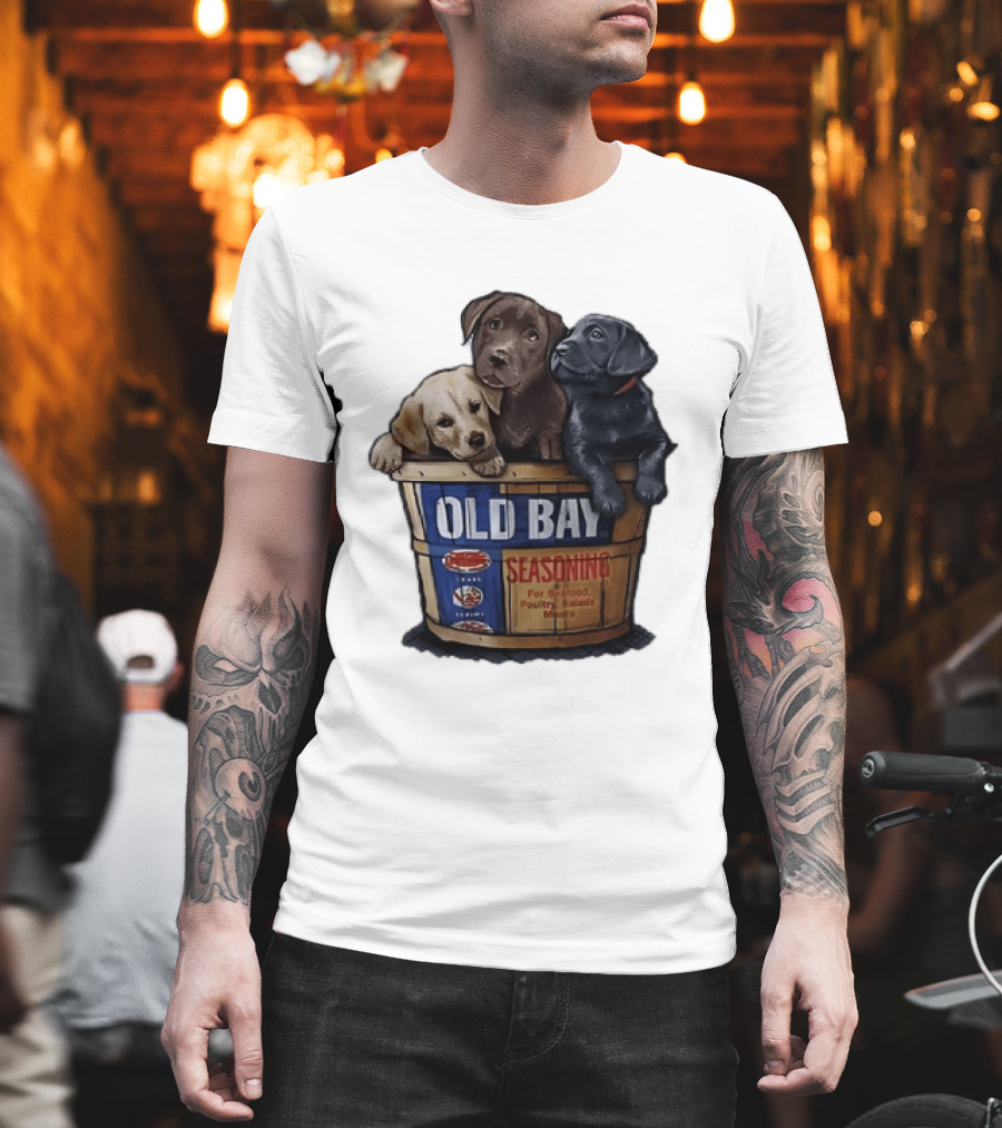 Old Bay Seasoning Labrador Puppies In Bushel Basket For Seafood Poultry Salads Meats T-Shirt